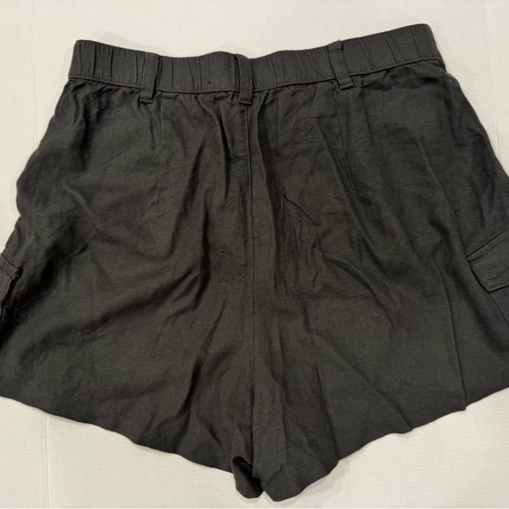 3 for $10 Hollister Ultra High-Rise Soft Short Gray Medium Pockets Grey - Picture 9 of 14